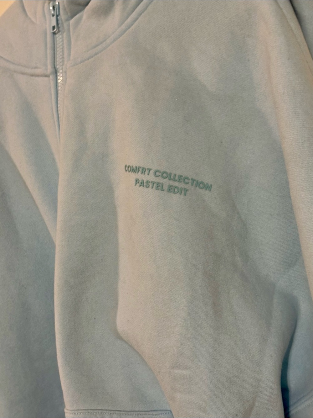 Comfrt Collection Hoodie Pastel Edition - Picture 3 of 4